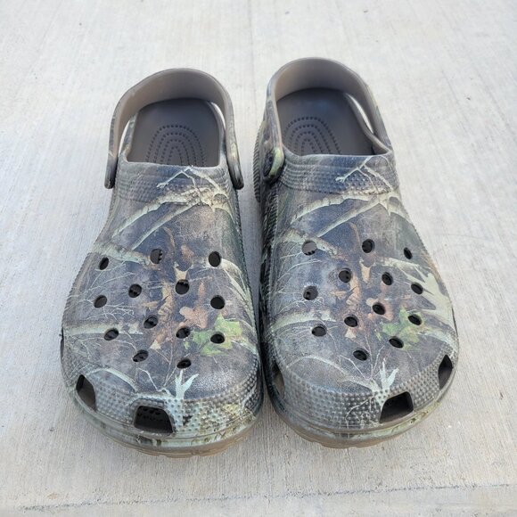 Crocs Classic Camo Clogs Mens 10 Outdoor Sandals - Picture 1 of 4